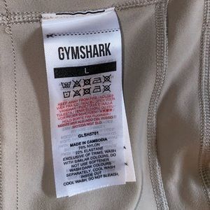 Whitney Simmons x Gymshark bike shorts!